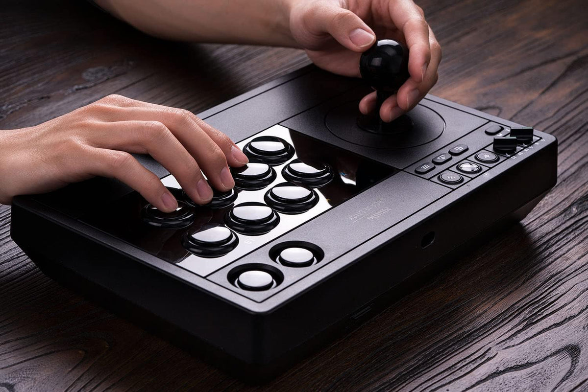 8BitDo arcade stick voor Xbox en PC - Gamesellers.nl