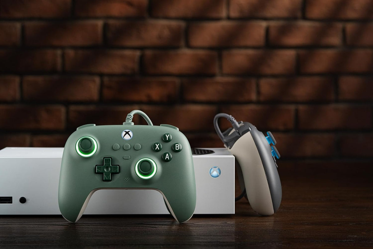 8BitDo wired Ultimate C controller met hall sensor voor Xbox dark green - Gamesellers.nl